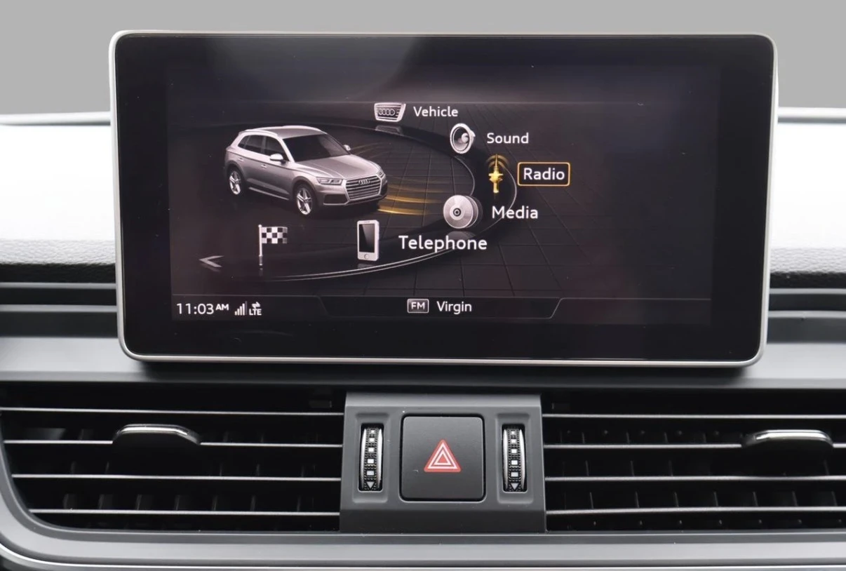 Audi SQ5 3.0TFSi * ДИГИТАЛНО ТАБЛО * ADAPTIVE * CARFAX * , снимка 11 - Автомобили и джипове - 54912081