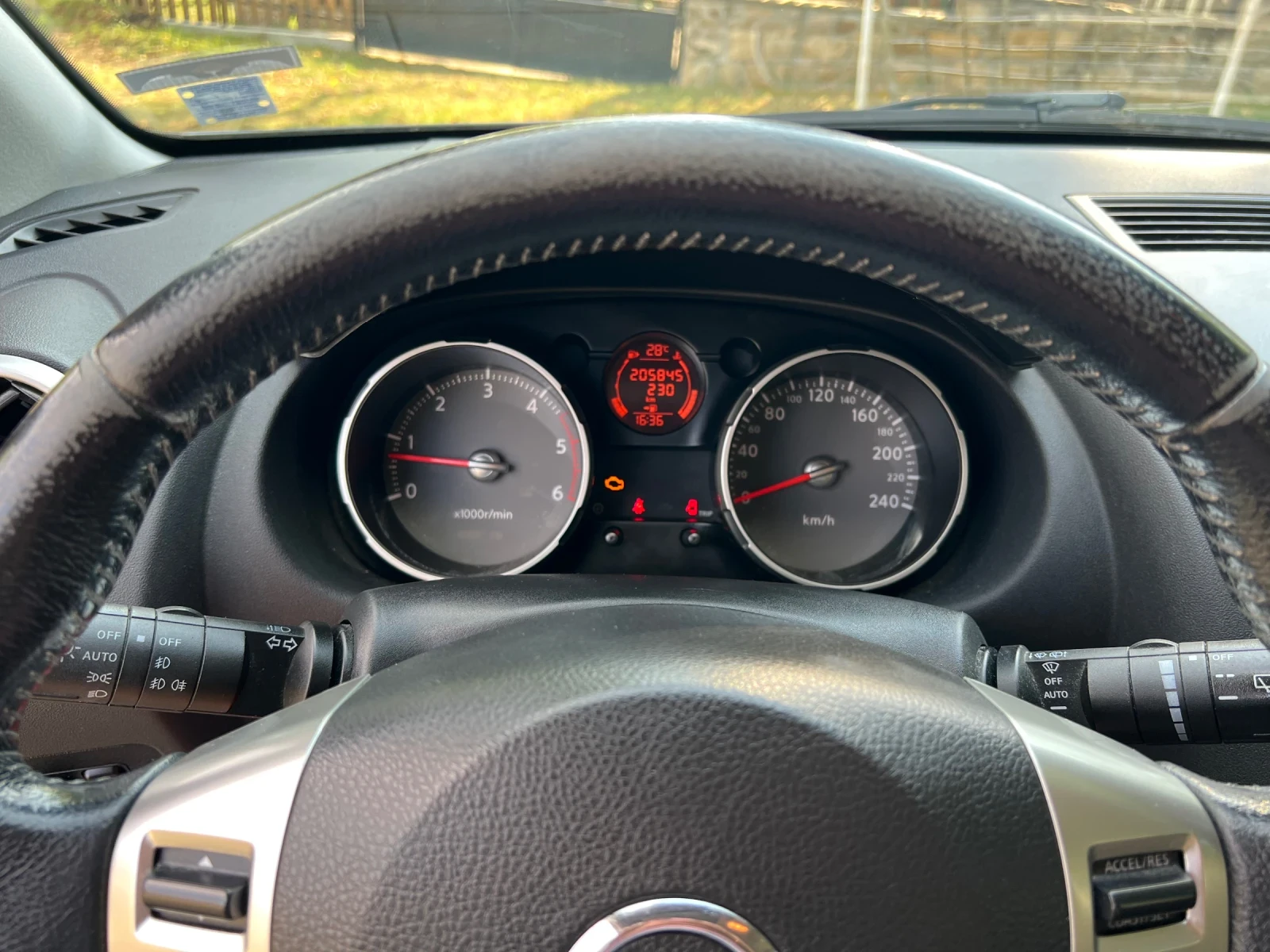 Nissan Qashqai, снимка 4 - Автомобили и джипове - 55577930
