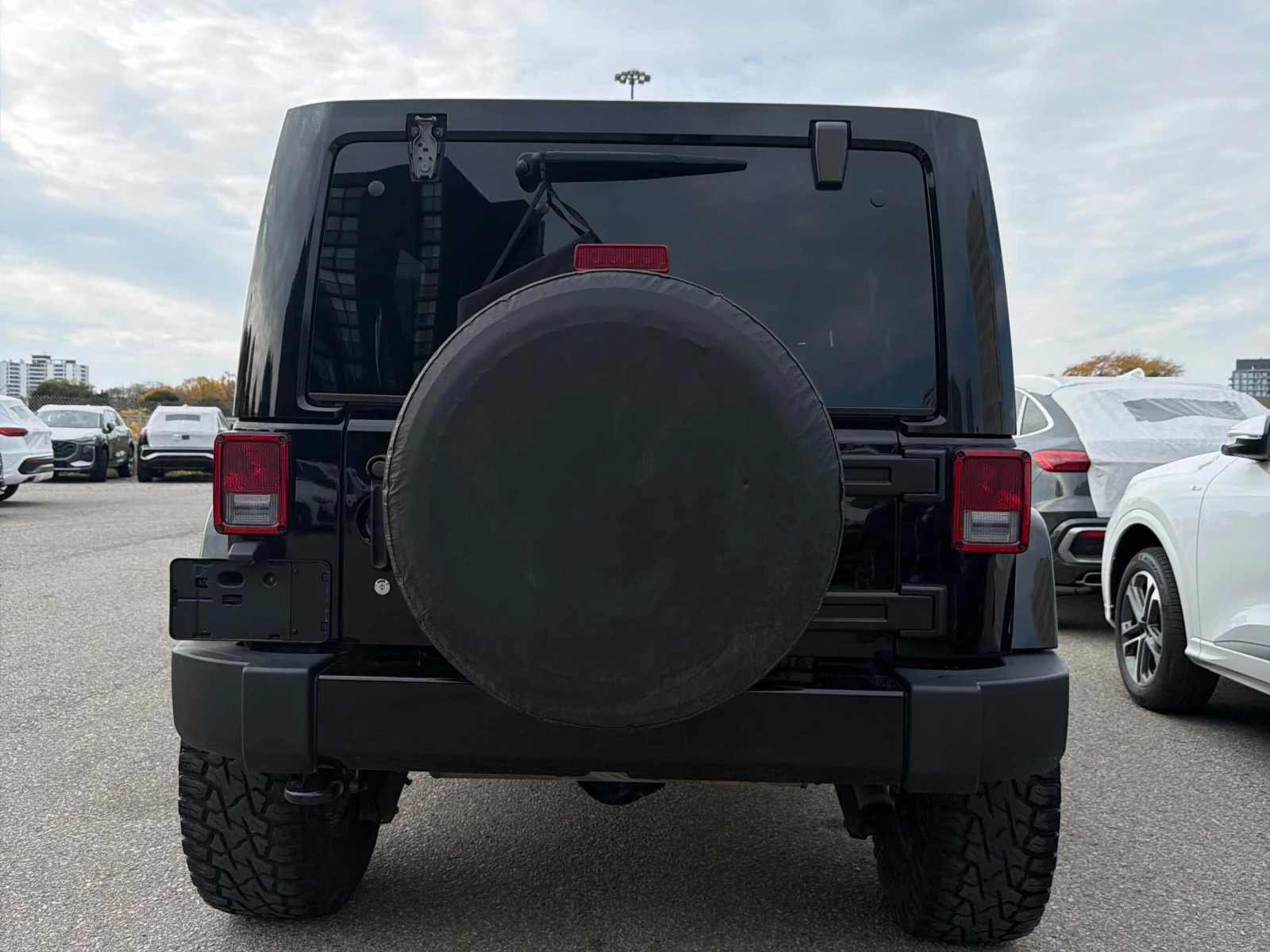 Jeep Wrangler Sahara 6cyl, снимка 12 - Автомобили и джипове - 56713729