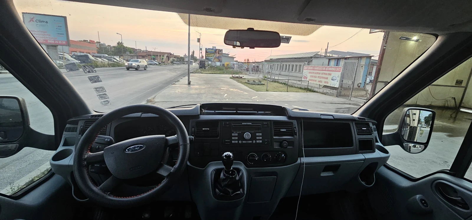 Ford Transit  - изображение 10