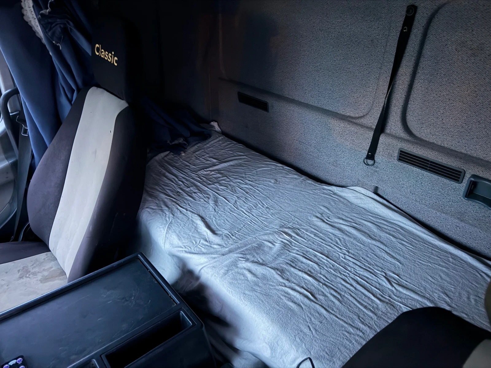 Mercedes-Benz Atego 1217 1317 - изображение 10