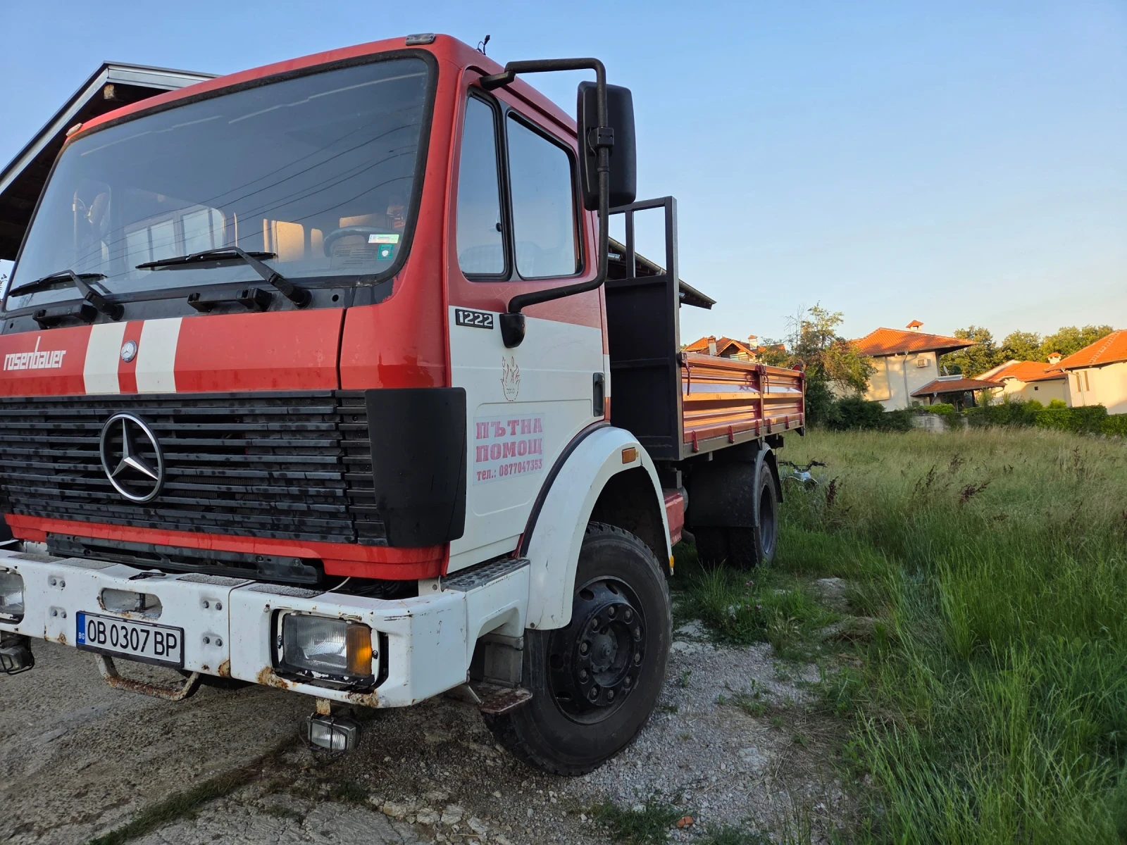 Mercedes-Benz 1220 4?4 
