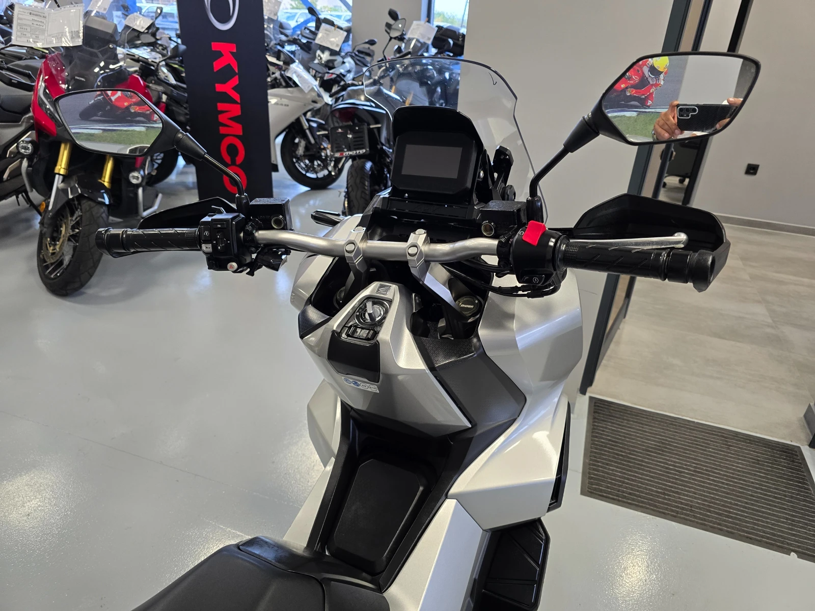 Honda X-ADV 350ie, ABS-TCS, Smart Case, 2022г. - изображение 9