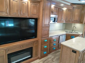 Каравана Други DRV Mobile Suites 40KSSB4, снимка 10