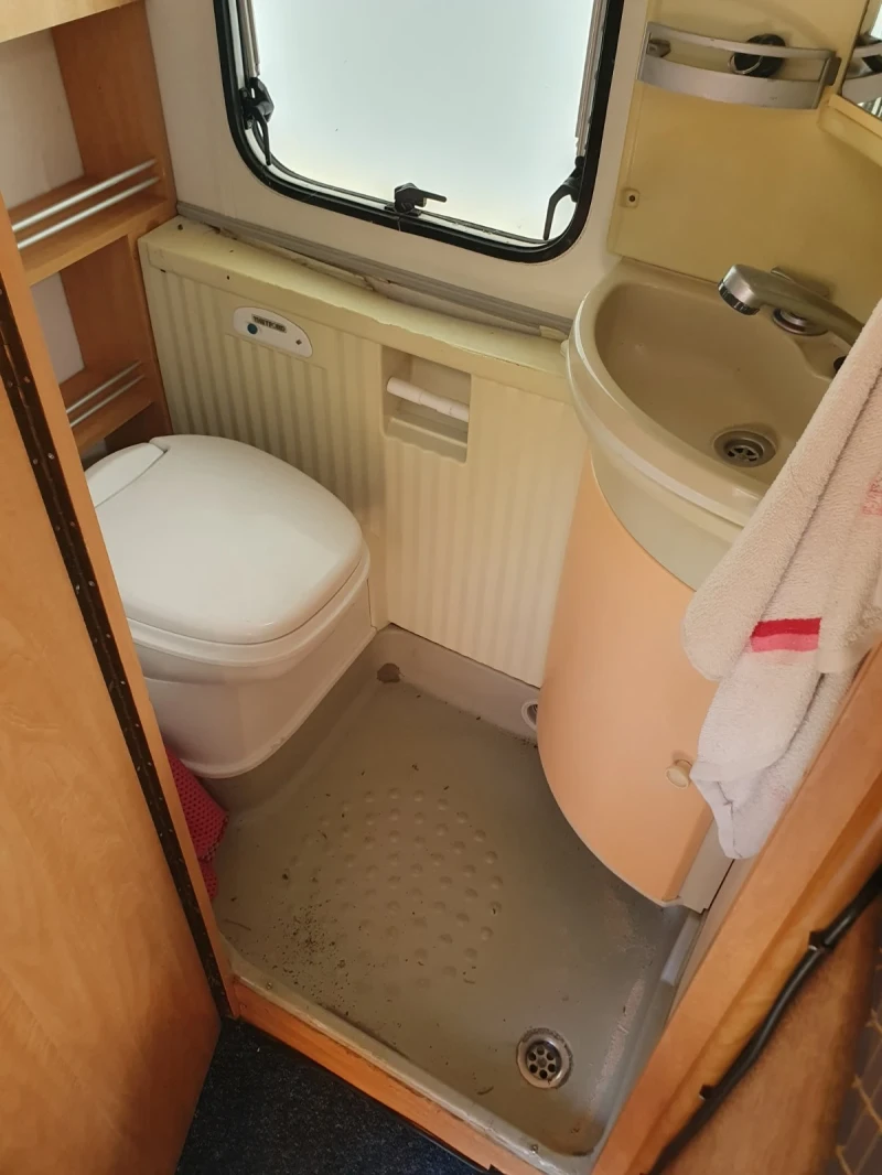 Кемпер Fiat Ducato Hymer 2.8td, снимка 8 - Каравани и кемпери - 51373212