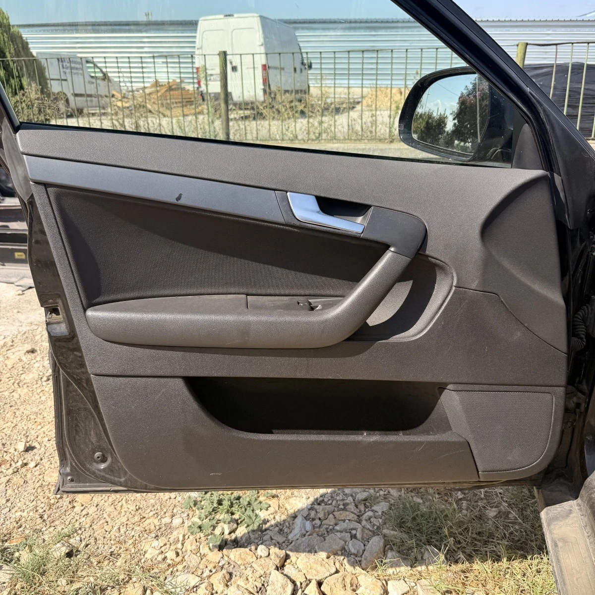 Кора на предна лява врата Audi a3 8p Facelift 19 BLS Ръчна 8P4867011