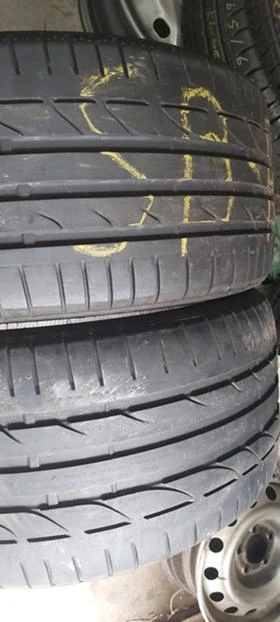 Гуми Летни 255/40R18, снимка 1