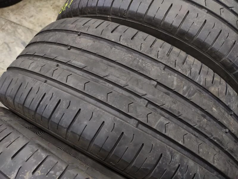 Гуми Летни 205/55R16, снимка 2 - Гуми и джанти - 32927128