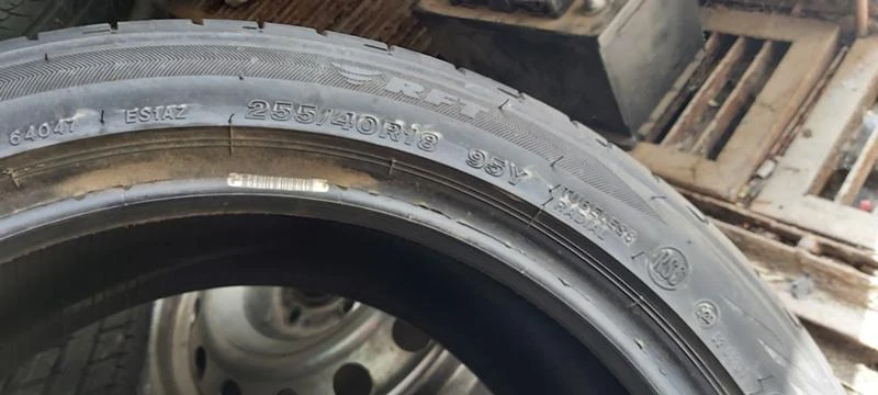 Гуми Летни 255/40R18, снимка 7 - Гуми и джанти - 33539049