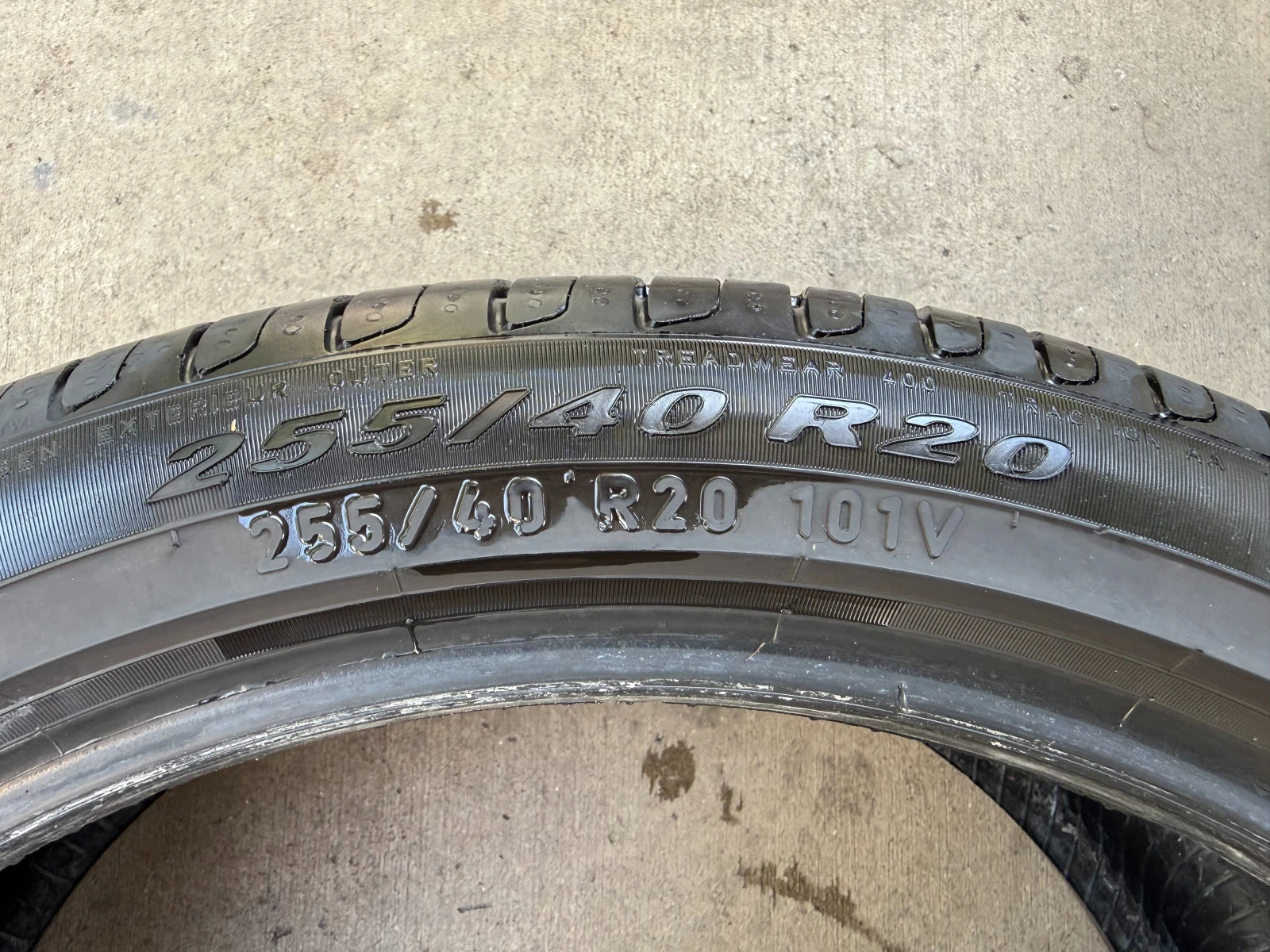 Гуми Летни 255/40R20, снимка 9 - Гуми и джанти - 54994750