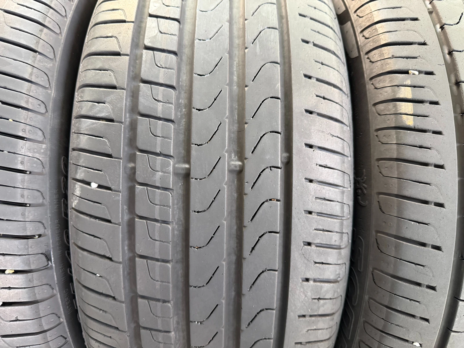 Гуми Летни 255/40R20, снимка 5 - Гуми и джанти - 54994750