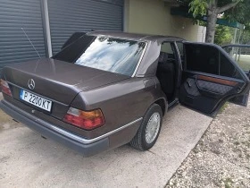 Mercedes-Benz 300 300 D, снимка 10