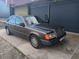     Mercedes-Benz 300 300 D