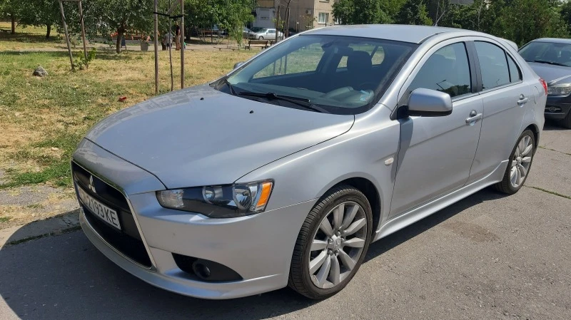 Mitsubishi Lancer Sportback, снимка 1 - Автомобили и джипове - 46705162