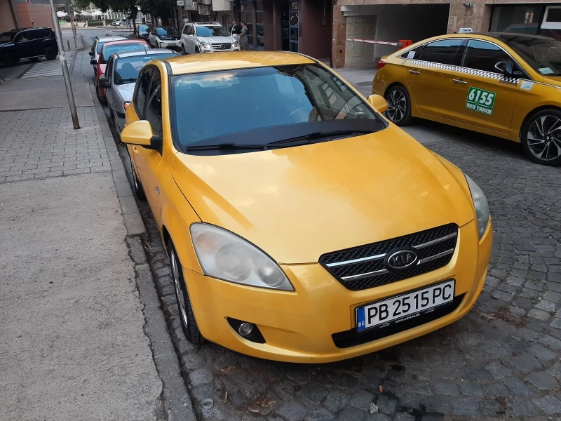 Kia Ceed, снимка 2 - Автомобили и джипове - 46969277