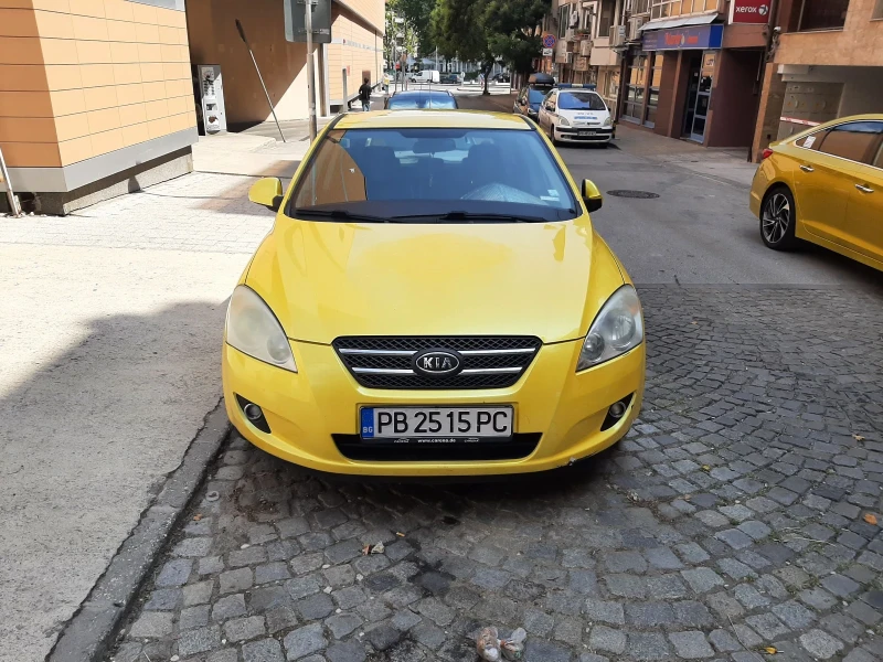 Kia Ceed, снимка 1 - Автомобили и джипове - 46969277