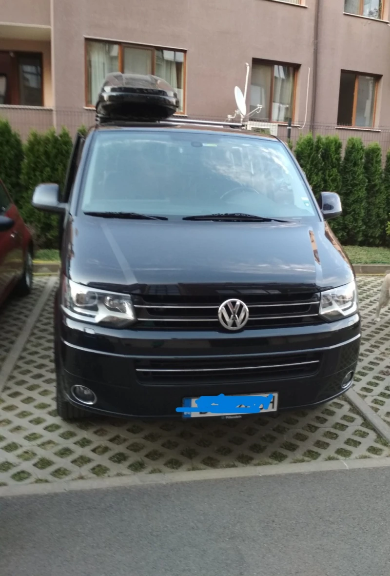 VW Multivan, снимка 1 - Автомобили и джипове - 48279469