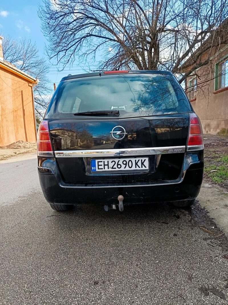 Opel Zafira 1.9 120, снимка 4 - Автомобили и джипове - 48547614