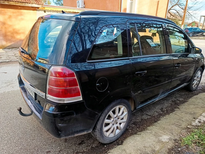 Opel Zafira 1.9 120, снимка 3 - Автомобили и джипове - 48547614