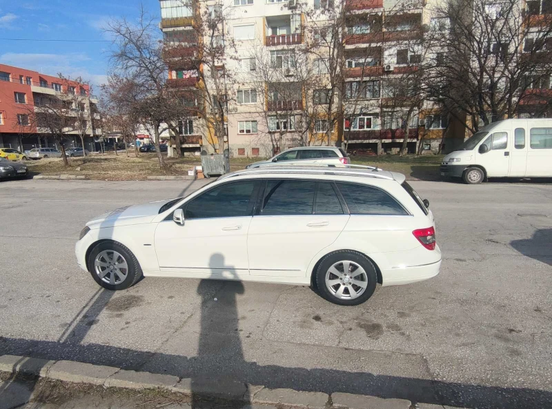 Mercedes-Benz C 180, снимка 5 - Автомобили и джипове - 48815624