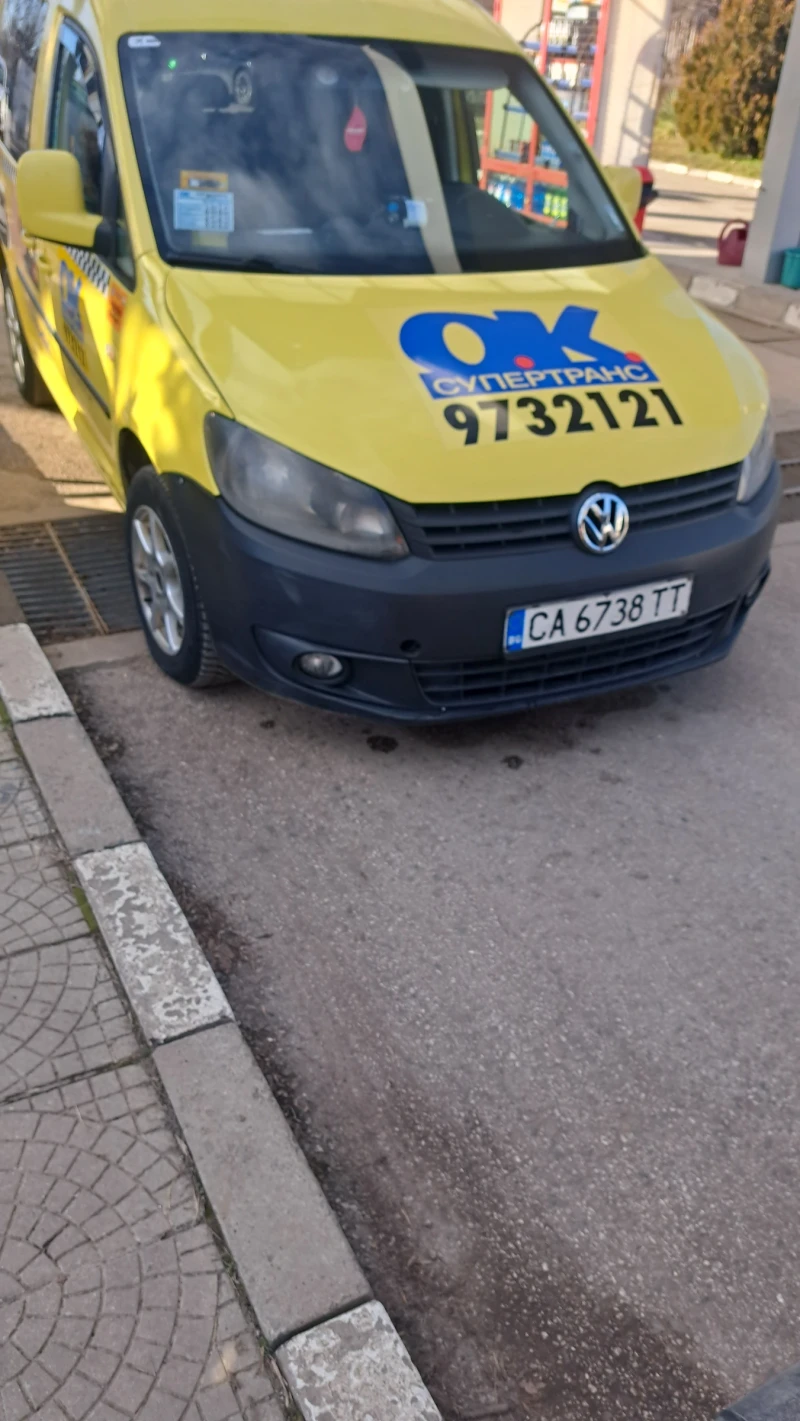 VW Caddy, снимка 6 - Автомобили и джипове - 49579159