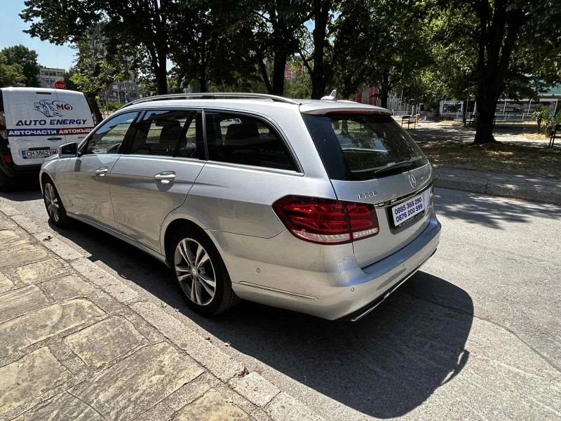 Mercedes-Benz E 220 cdi 4 Matik, снимка 3 - Автомобили и джипове - 51353214