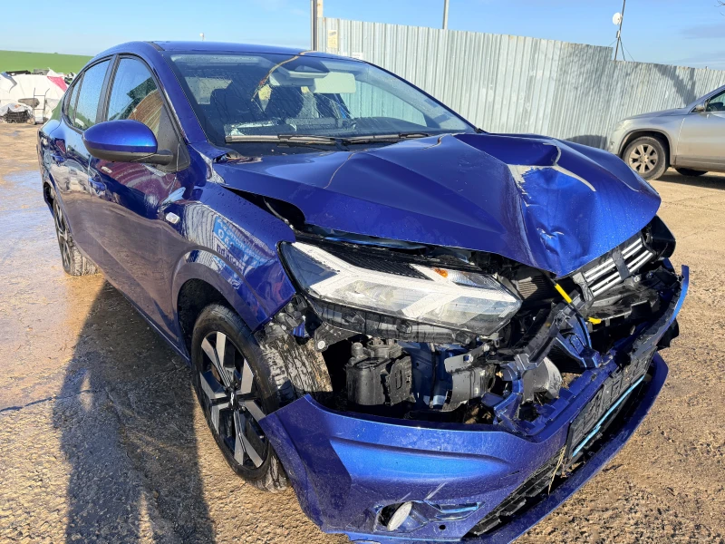 Dacia Logan 1.0 TCe, снимка 3 - Автомобили и джипове - 52771856