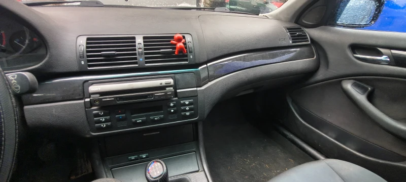 BMW 318, снимка 4 - Автомобили и джипове - 53211826