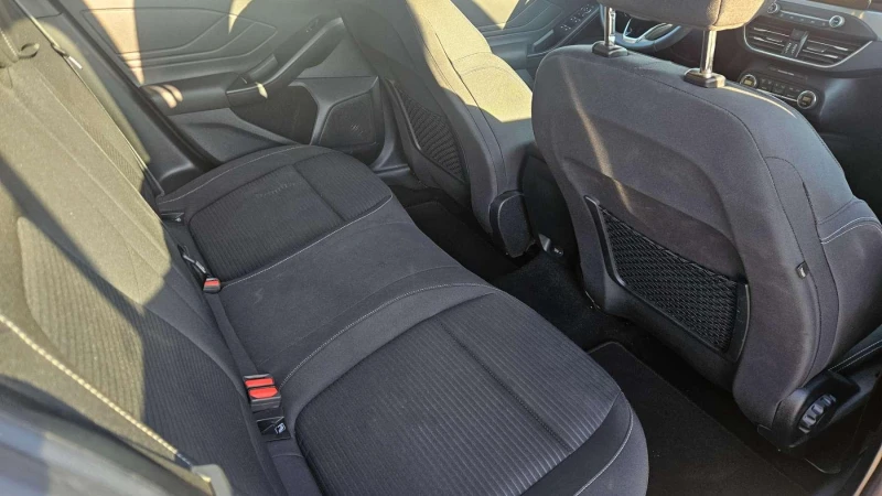 Ford Focus 1.0 EcoBoost, снимка 9 - Автомобили и джипове - 53238963