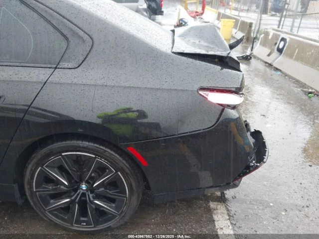 BMW i7 EDRIVE50, снимка 6 - Автомобили и джипове - 53986768