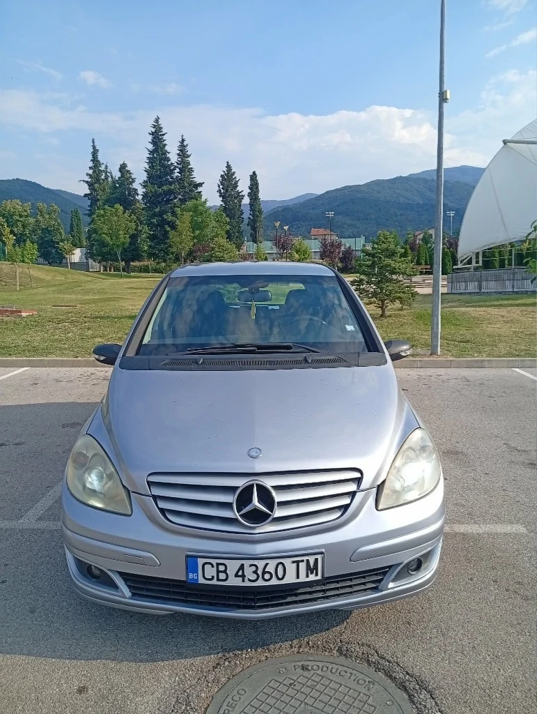 Mercedes-Benz B 180, снимка 3 - Автомобили и джипове - 56443443