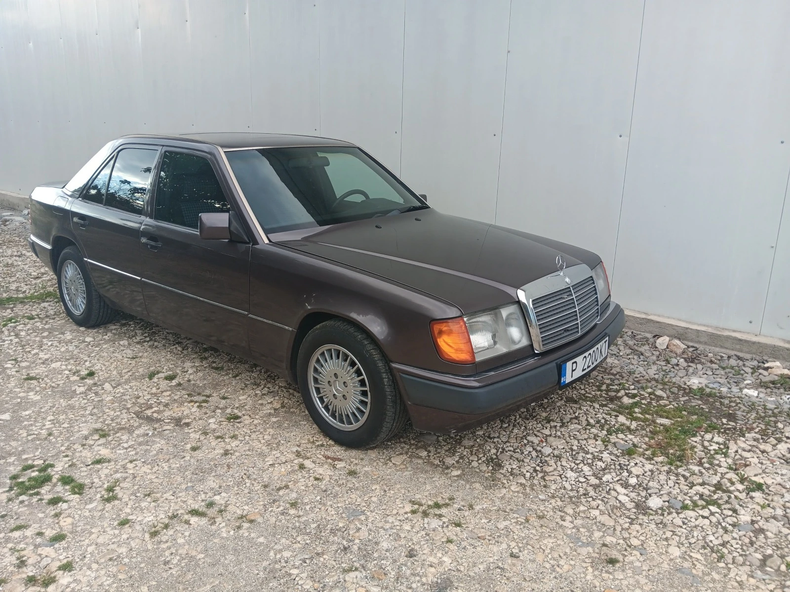 Mercedes-Benz 300 300 D - изображение 2