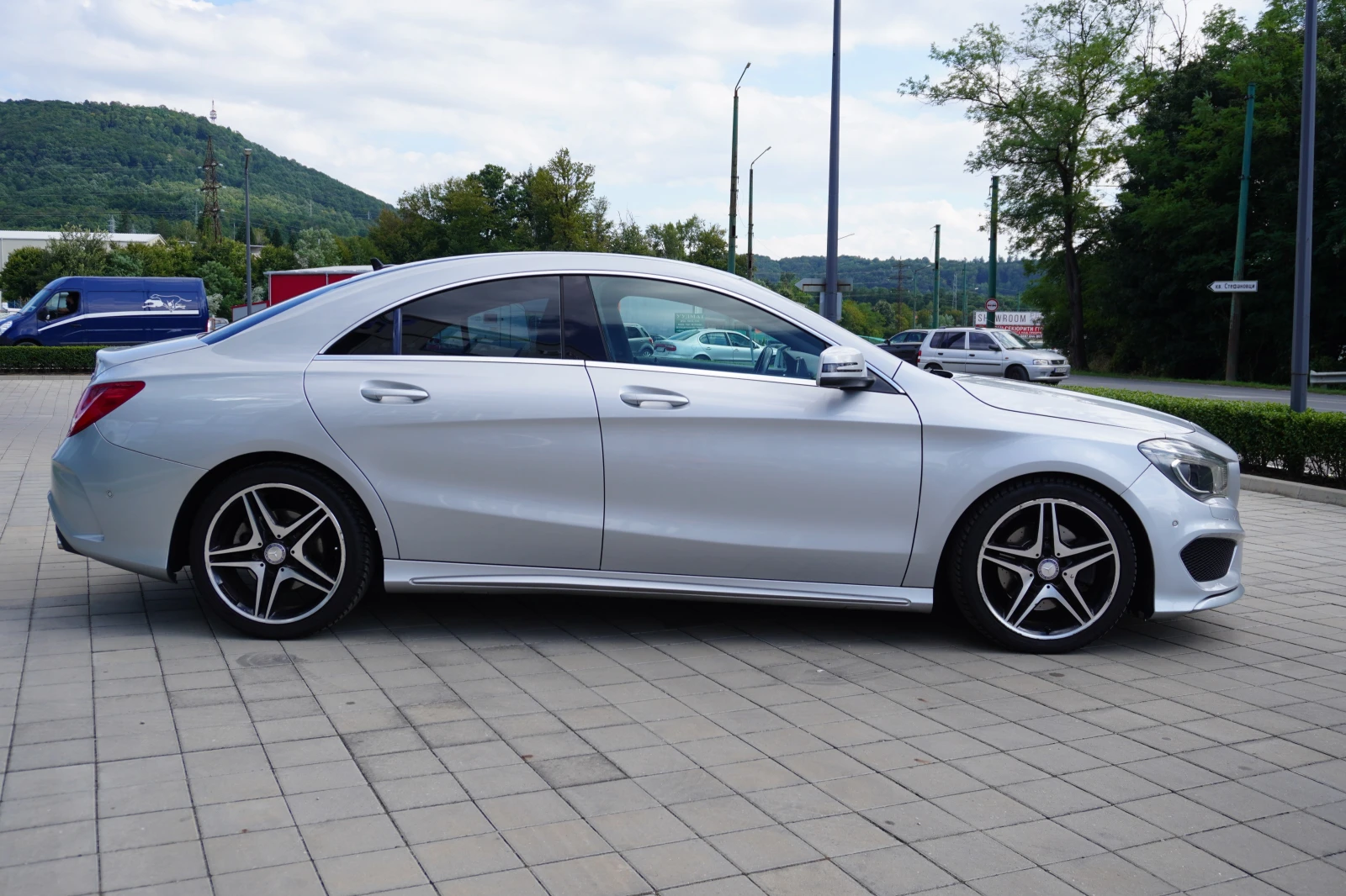 Mercedes-Benz CLA 220 AMG PACK-CAMERA-LED-NAVI/БЕЗУПРЕЧЕН - изображение 6