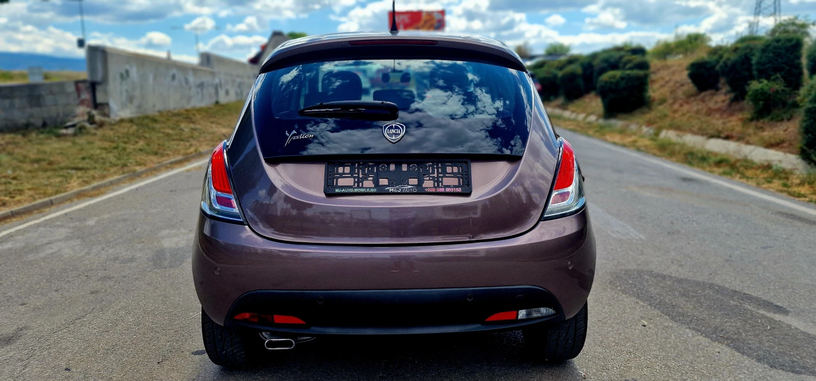 Lancia Ypsilon  - изображение 4