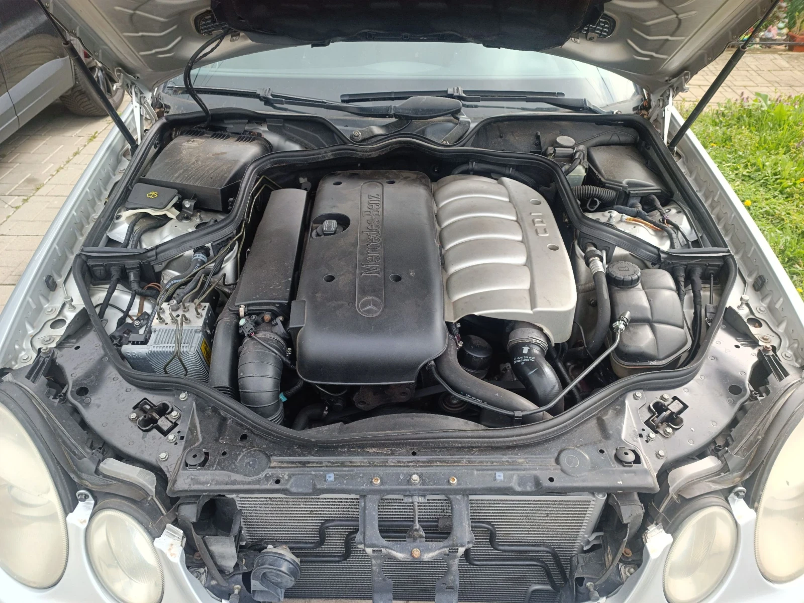 Mercedes-Benz E 270 W211 E270 - изображение 9