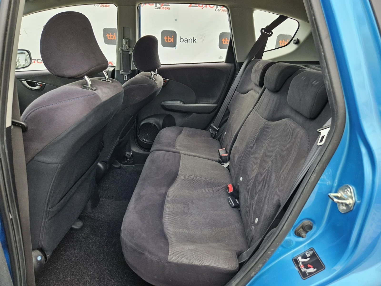 Honda Jazz 1.3VTEC-99кс= АВТОМАТ= 144.000km= FACE= КЛИМАТРОНИ - изображение 9