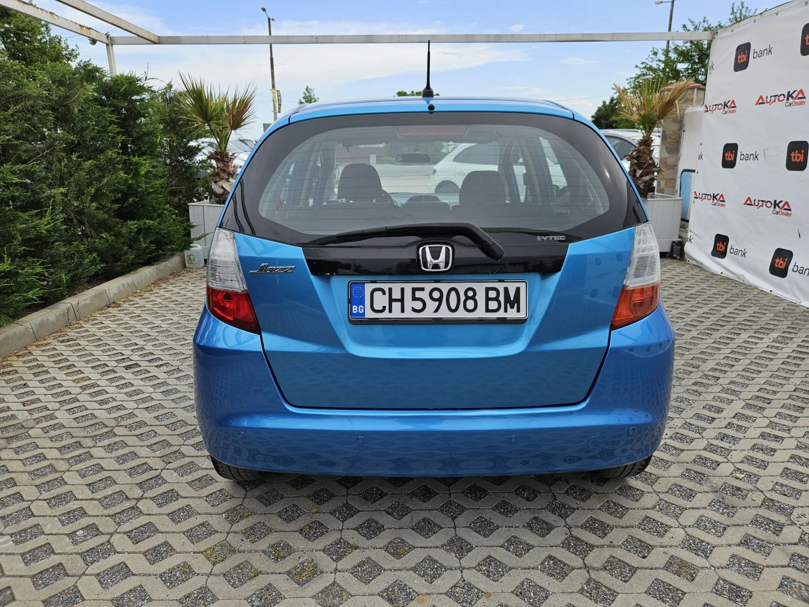 Honda Jazz 1.3VTEC-99кс= АВТОМАТ= 144.000km= FACE= КЛИМАТРОНИ - изображение 4