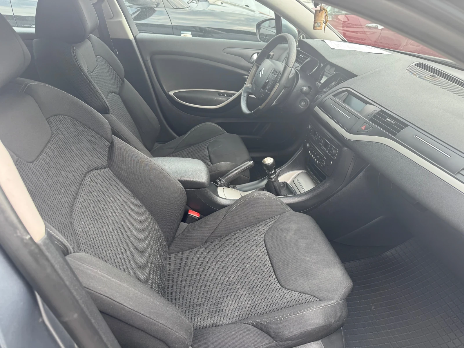 Citroen C5 2.0 - изображение 8