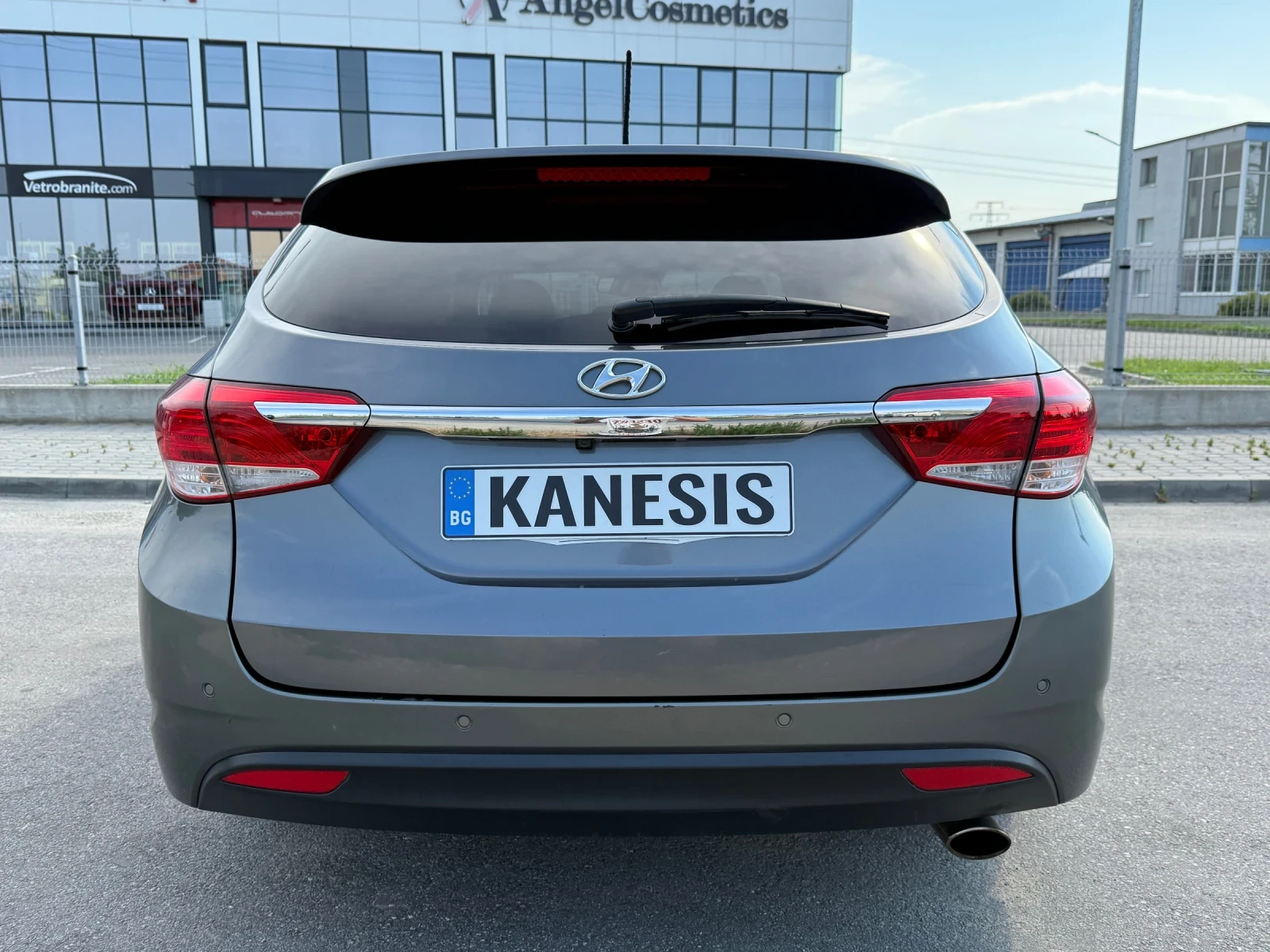 Hyundai I40 1.7CRDI* FULL* PODGREV* OBDUH* PANORAMA* CAMERA* N - изображение 5