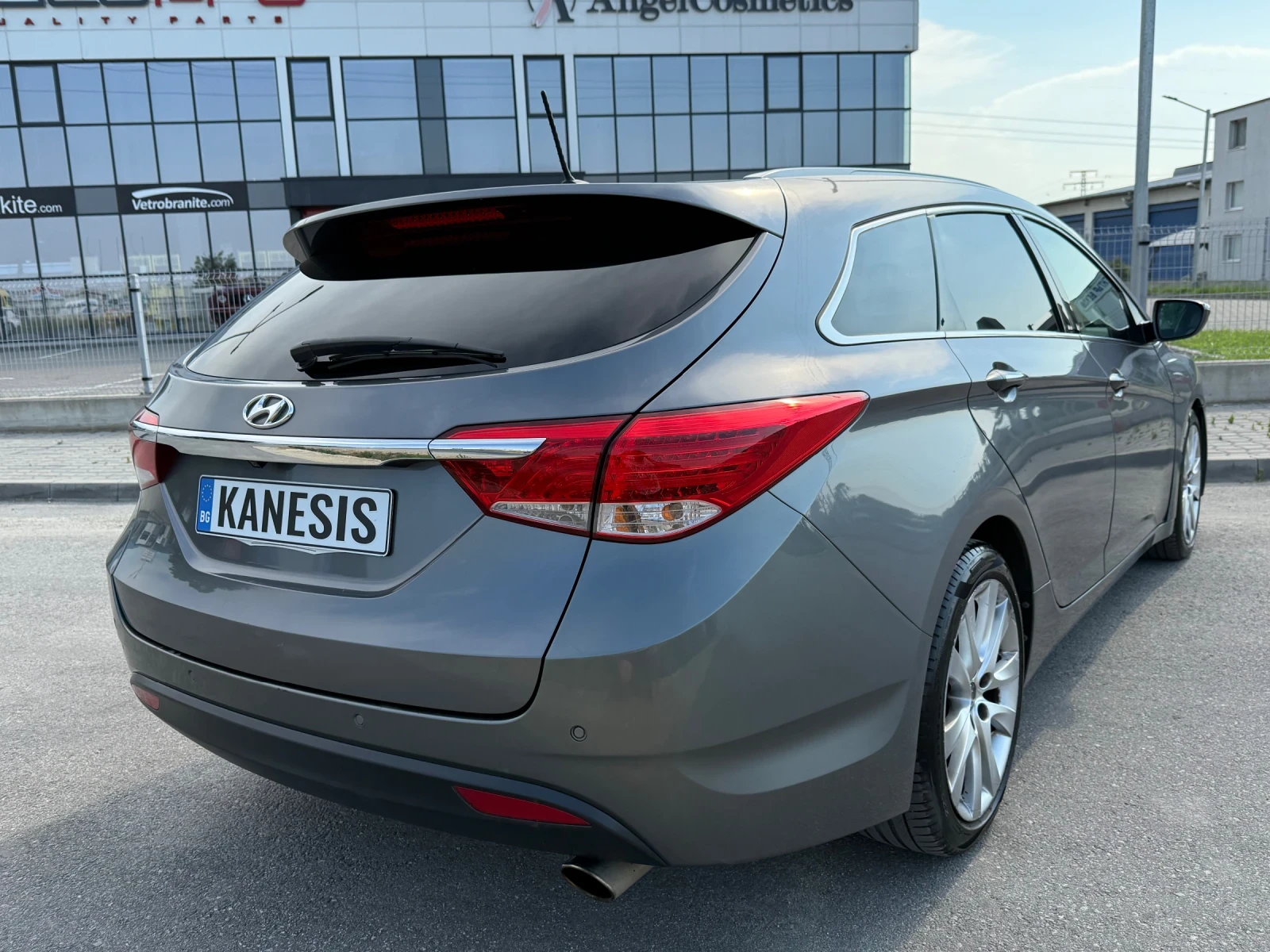 Hyundai I40 1.7CRDI* FULL* PODGREV* OBDUH* PANORAMA* CAMERA* N - изображение 6