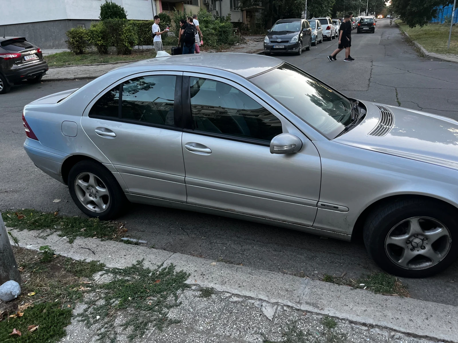 Mercedes-Benz C 200  - изображение 5