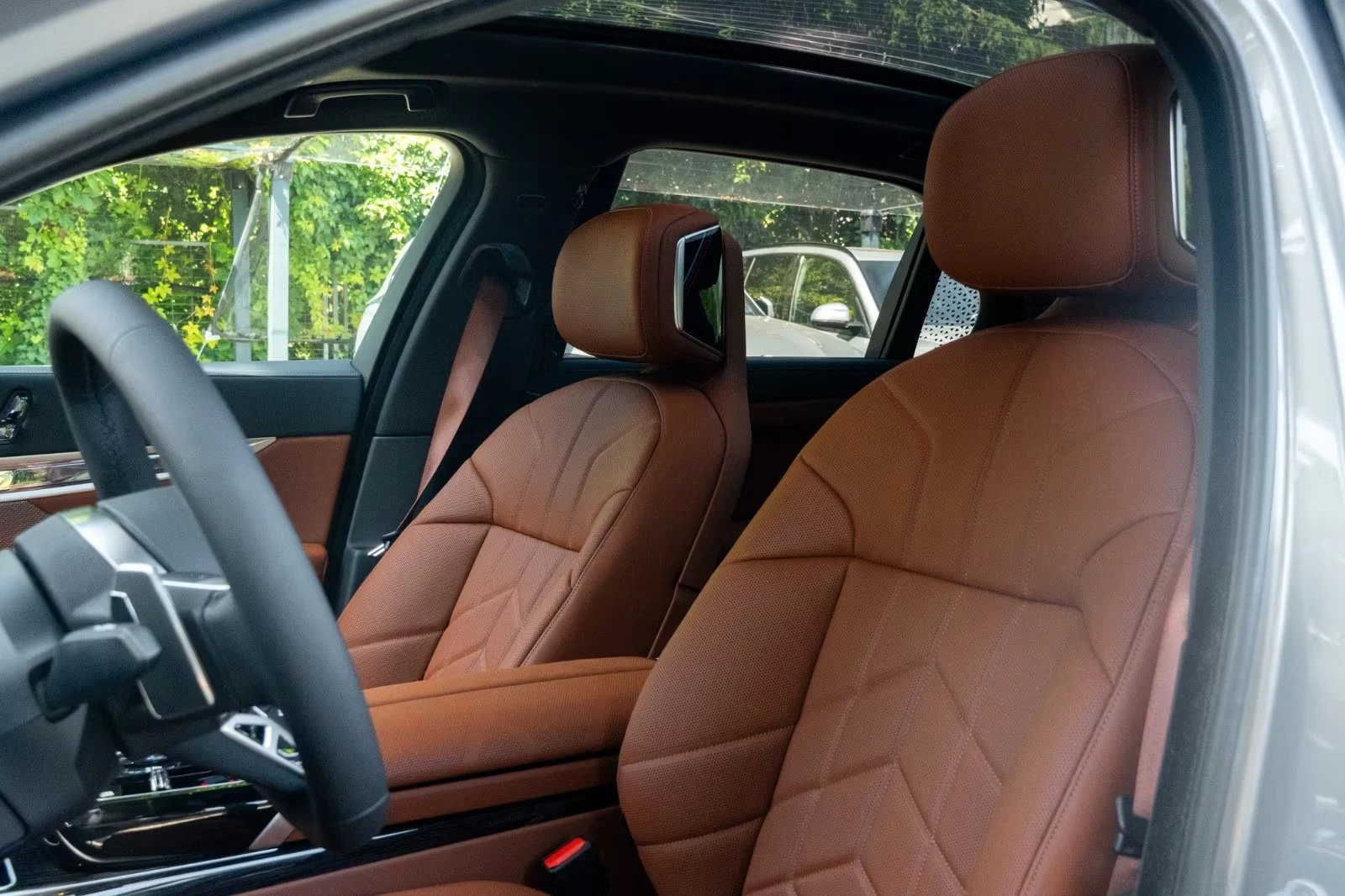 BMW 740 M SPORT.MASSAGE.SOFTC.SKY. - изображение 3