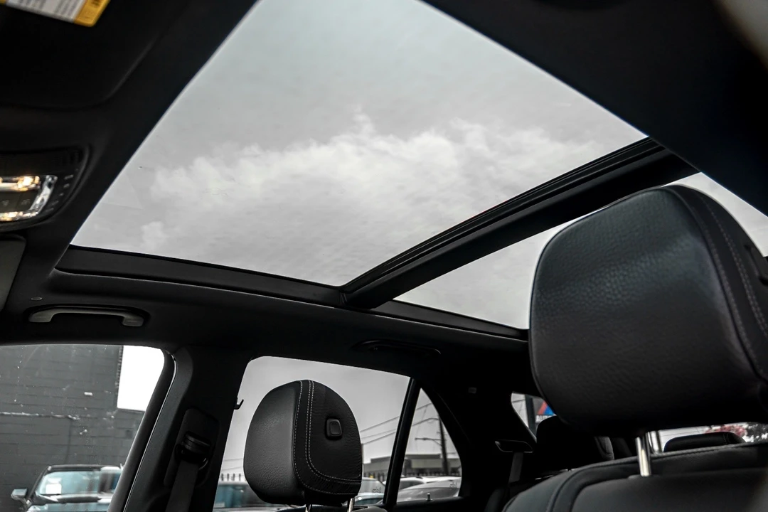 Mercedes-Benz GLE 450 * AMG SPORT PKG* NAVIGATION* PANO*  - изображение 10