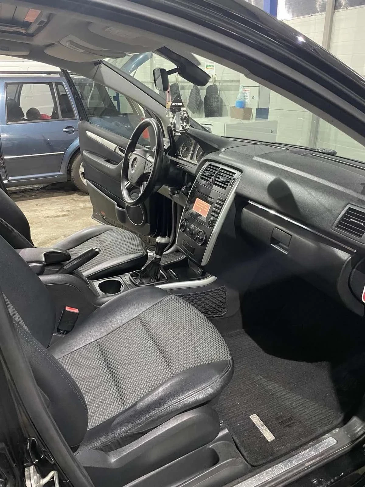 Mercedes-Benz 180 | Mobile.bg   6