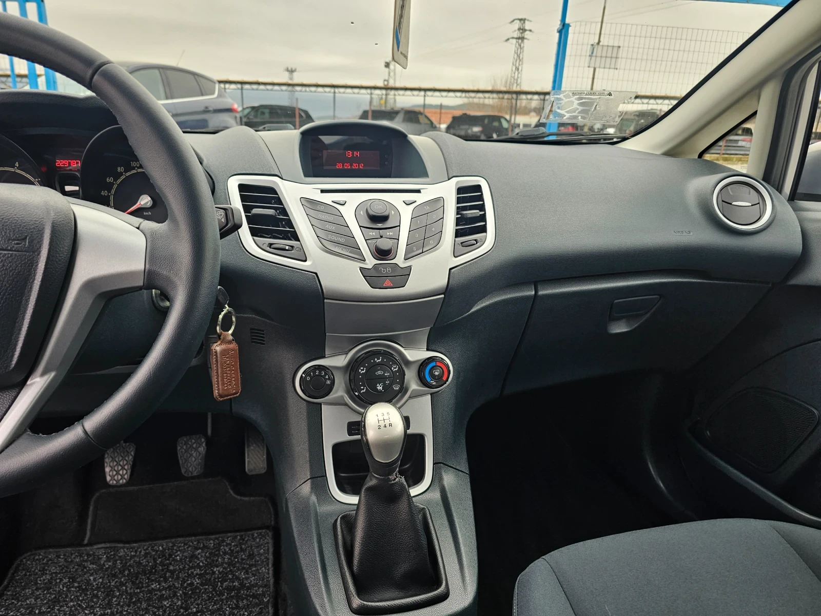 Ford Fiesta 1.4 Gpl evro5B  | Mobile.bg   11