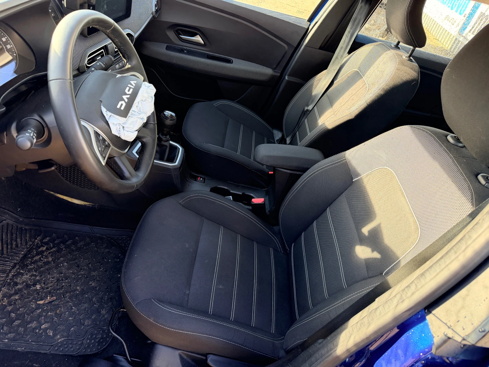 Dacia Logan 1.0 TCe - изображение 9