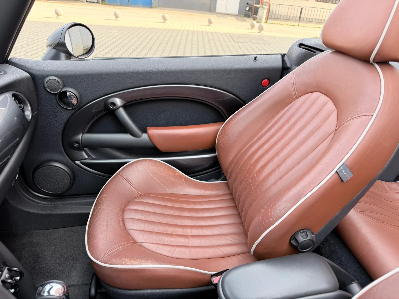 Mini Cooper cabrio, снимка 11 - Автомобили и джипове - 53865763