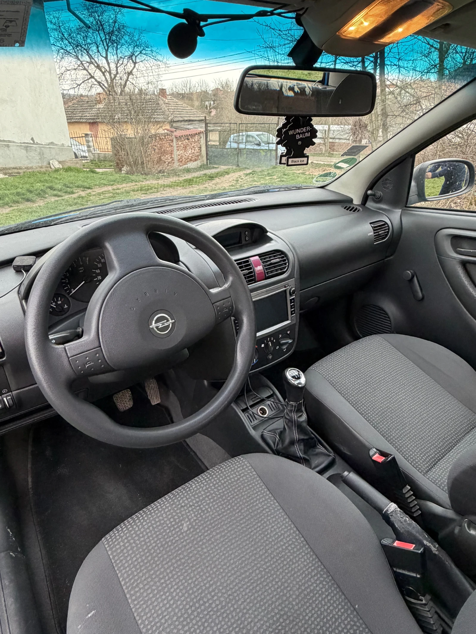 Opel Corsa 1.6I Нов внос , снимка 8 - Автомобили и джипове - 53929682
