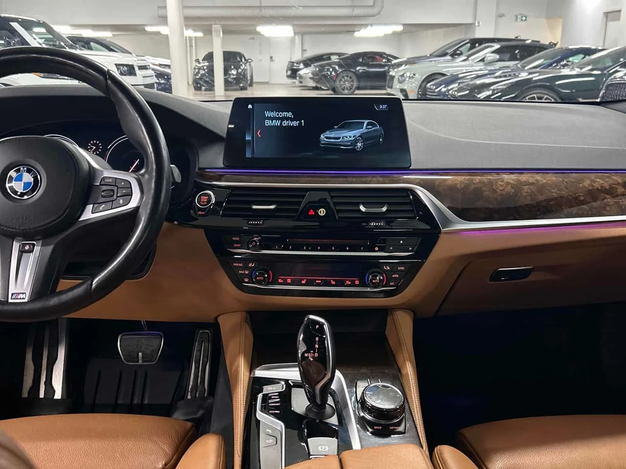 BMW 530  | 530i xDrive | 360 | HEAD-UP | , снимка 9 - Автомобили и джипове - 54043961