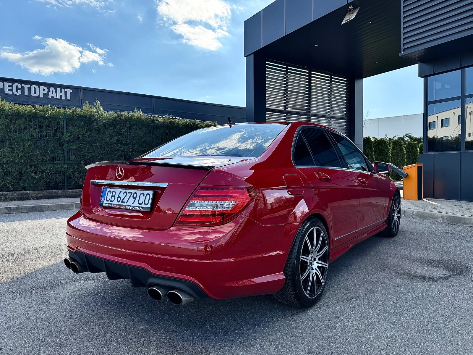 Mercedes-Benz C 180 AMG///Facelift/Сменена Верига, снимка 7 - Автомобили и джипове - 54101972